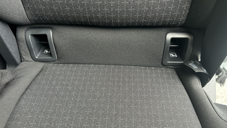 Ford Tourneo Custom 340 L2 Petrol Fwd 2.5 PHEV 232ps H1 Zetec 8 seater Auto